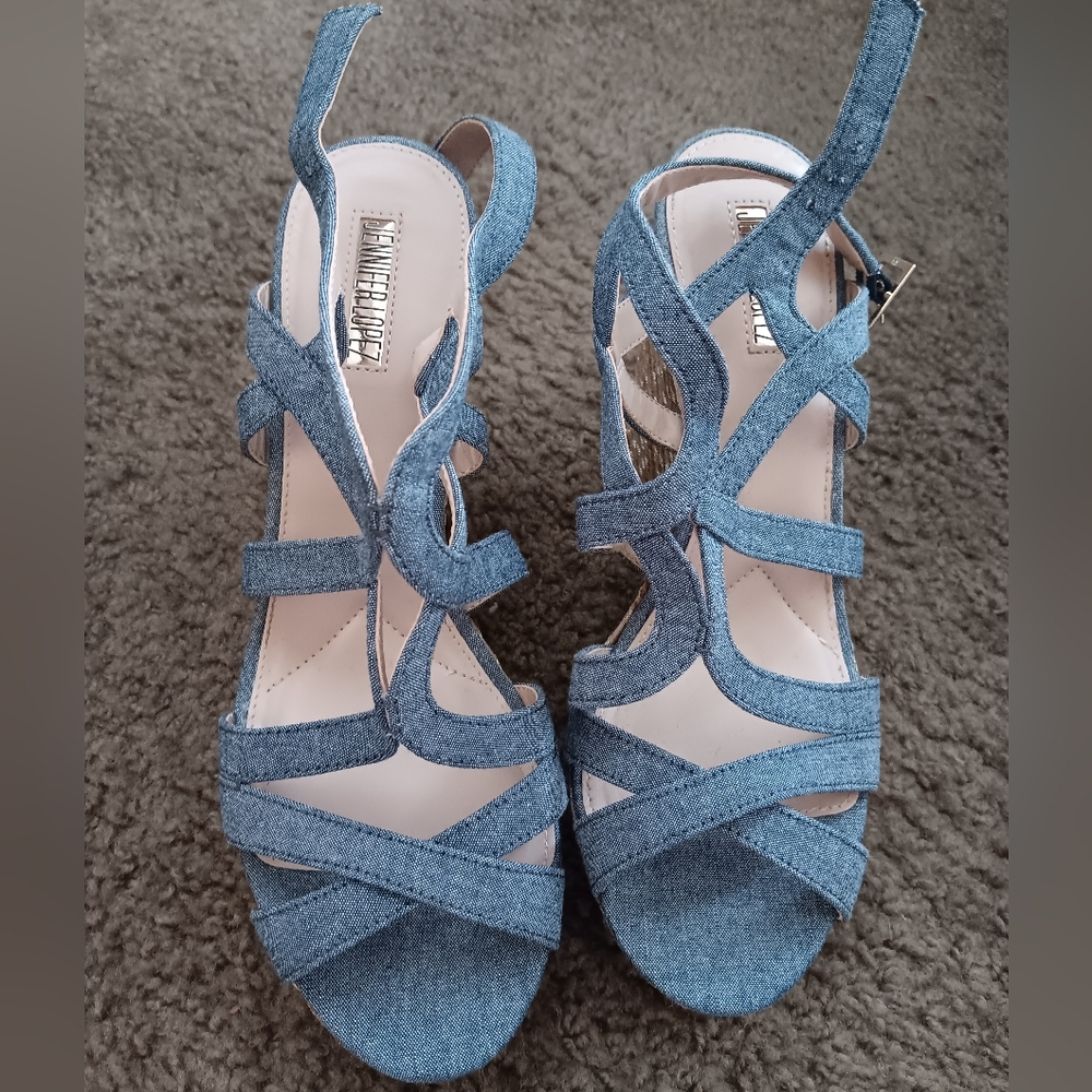 JLo Denim Wedge Sandals EUC - Picture 8 of 8